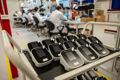 СамГМУ запустил серийный выпуск автоматического тонометра с функцией дистанционной передачи данных Health Check-Up